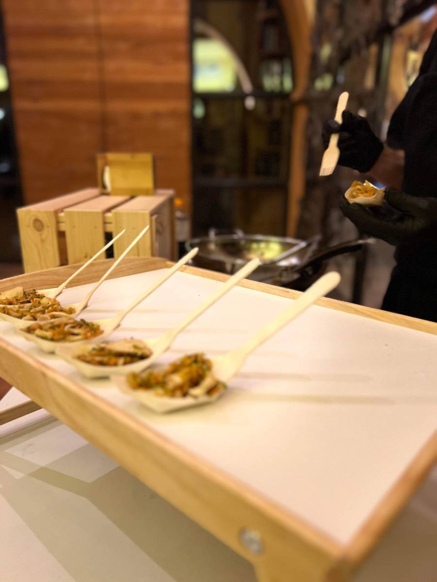 Vivez une aventure unique avec un Team Building chasse au trésor dans le Var (83) : explorez, collaborez et résolvez des énigmes en équipe.