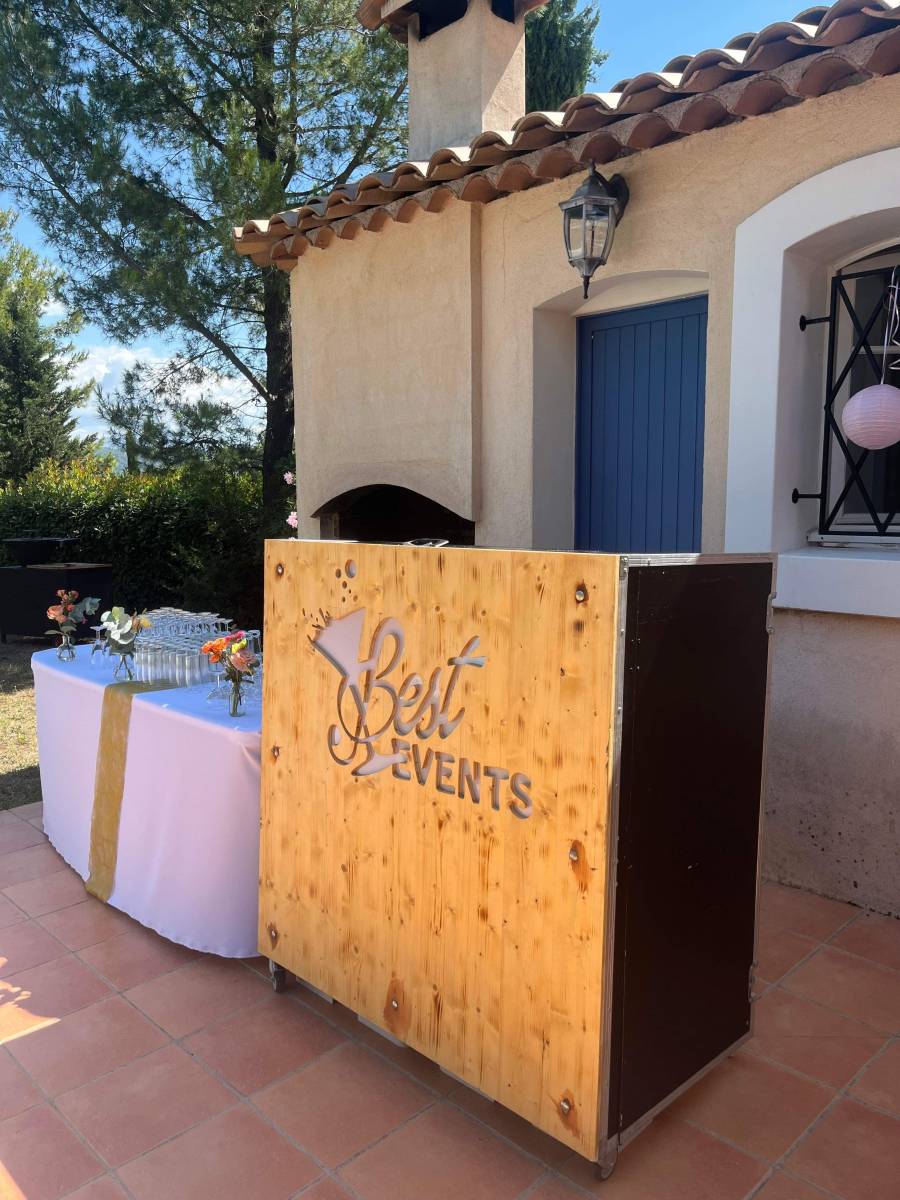 organiser un anniversaire à domicile près de Fréjus Saint Raphaël dans le var 83