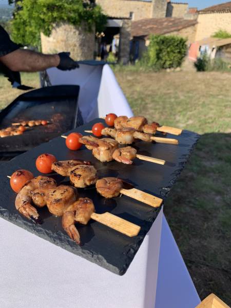 Traiteur professionnel pour sublimer votre événement d’entreprise dans le Var