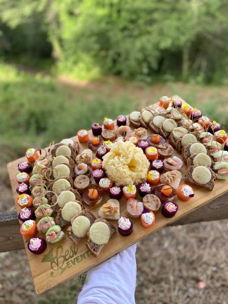 Traiteur pour Pièces Cocktail et Cocktails Dinatoires pour Événements Professionnels à Fréjus Saint-Raphaël et ses Environs dans le Var 83