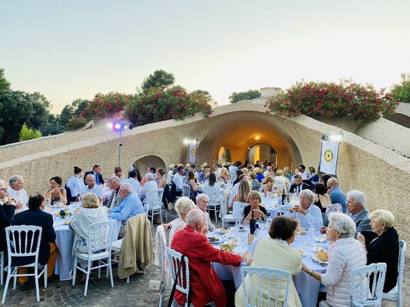 Best Events, Spécialistes des Dîners de Gala sur la Côte d'Azur