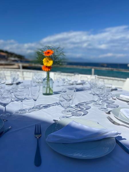 Traiteur pour lancement de produit clé en main à Fréjus-Saint Raphaël Var