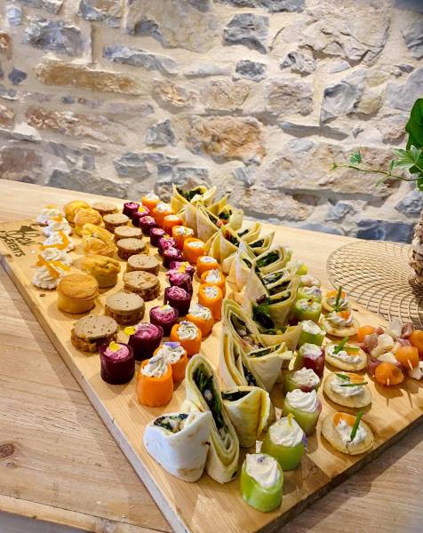 Cocktail Dinatoire d'Entreprise Clé en Main à Fréjus-Saint-Raphaël, dans le Var