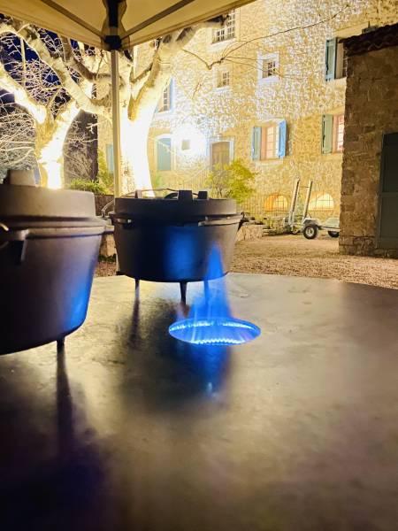 Tendance mariage 2024/2025 : Le brasero live pour votre évènement à Fréjus - Saint-Raphaël