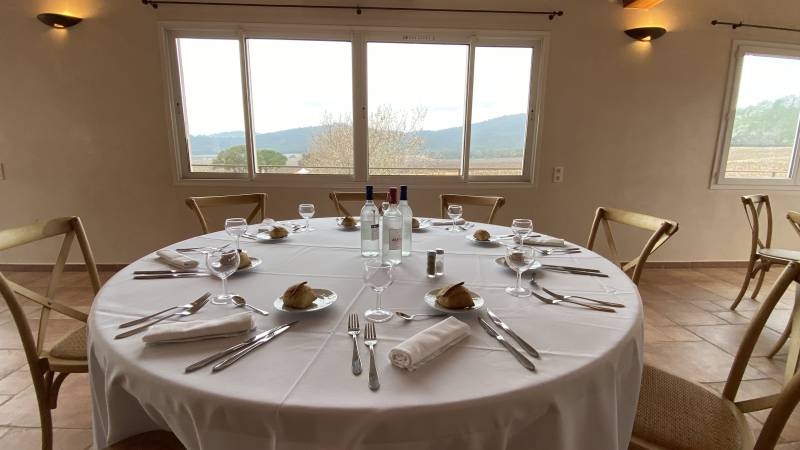 Inspirations pour une décoration d'événement d'entreprise moderne et impactante