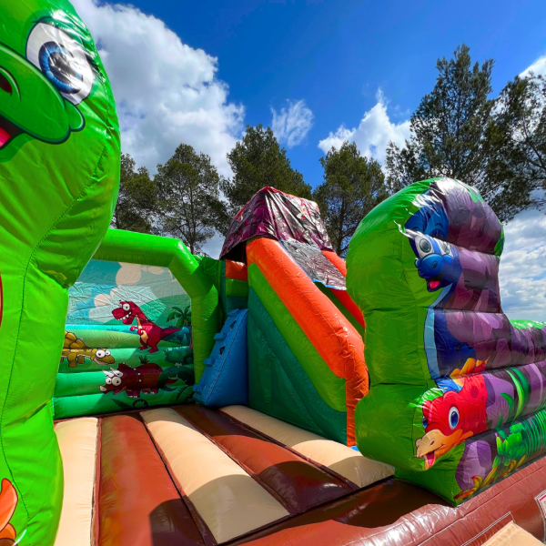 Matériel de sonorisation et éclairage professionnel disponible en location sur la Côte d’Azur